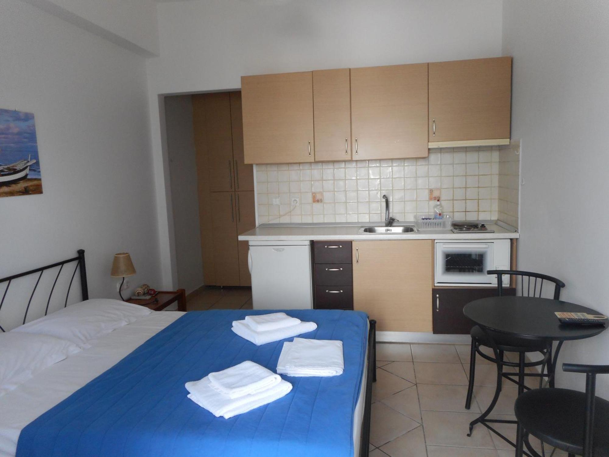 Pantonia Apartments Agia Pelagia  Esterno foto