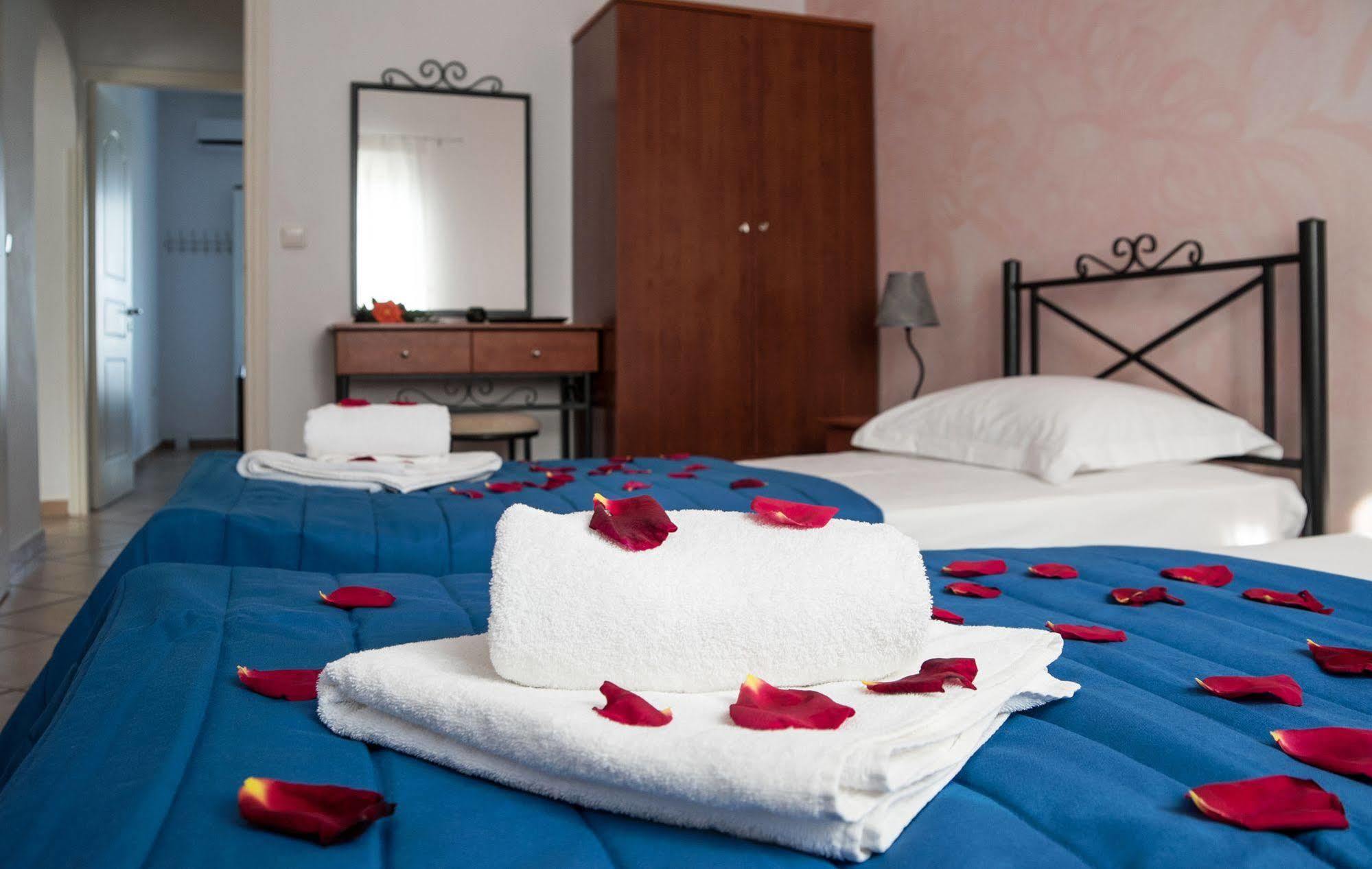 Pantonia Apartments Agia Pelagia  Esterno foto